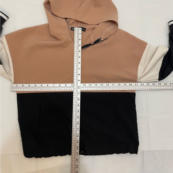 🎀 Zara Cropped Hoodie Sweater | Women’s Size Medium
🎀 - Picture 12 of 14